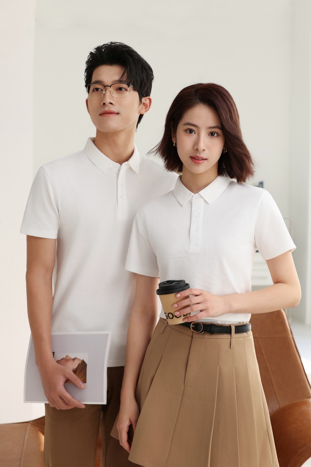 河南仟禧廣告衫廠作為中原地區(qū)規(guī)模領(lǐng)先的專業(yè)廣告衫定制生產(chǎn)企業(yè)，